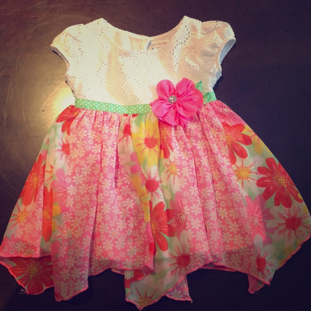 Pink and White Daisy Shirt